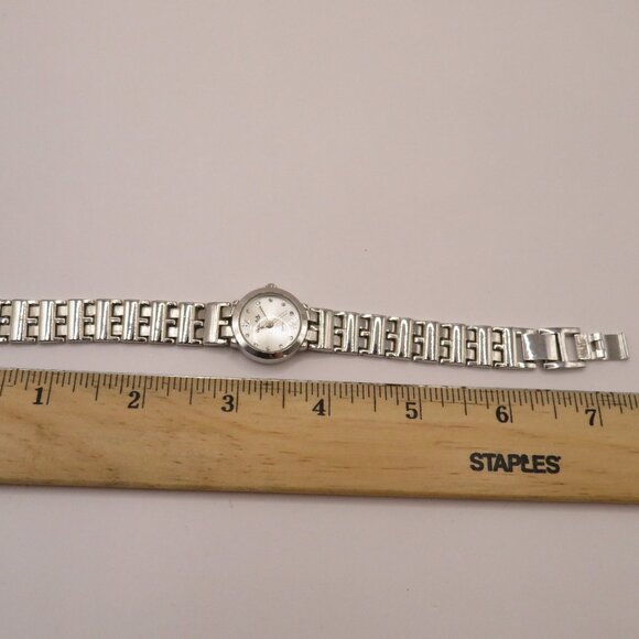 Mudd Watch Ladies SIlver Tone Rhinestones - Picture 7 of 7